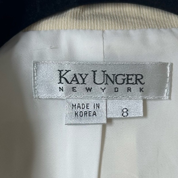 Kay Unger Cream Women's Blazer. Size 8. - Picture 4 of 15
